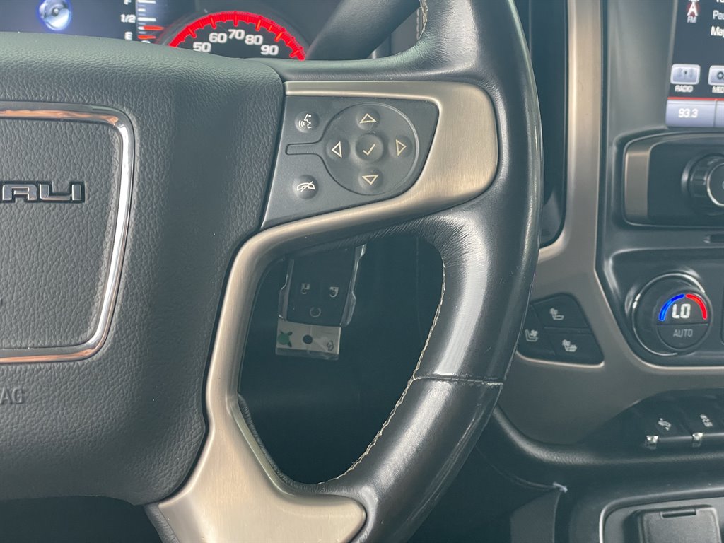 2016 GMC Sierra - $33,999
