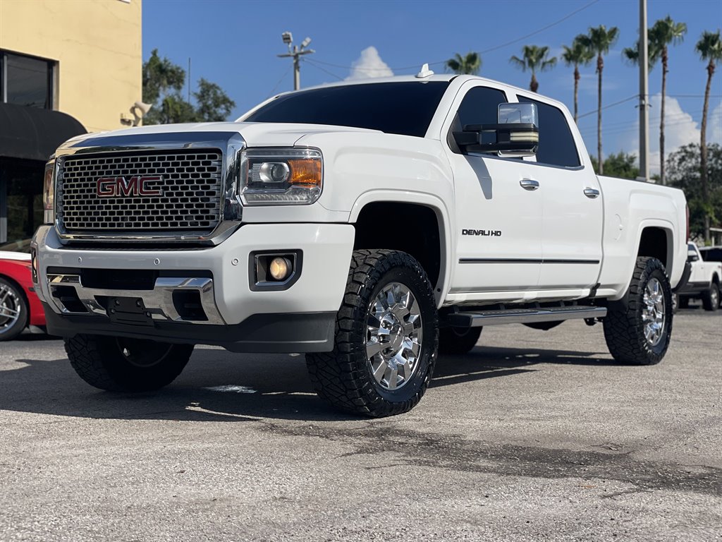 2016 GMC Sierra - $33,999