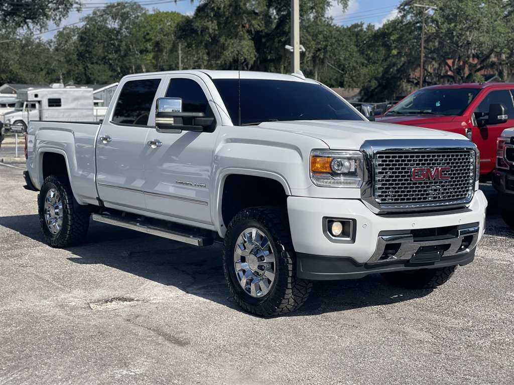 2016 GMC Sierra - $33,999