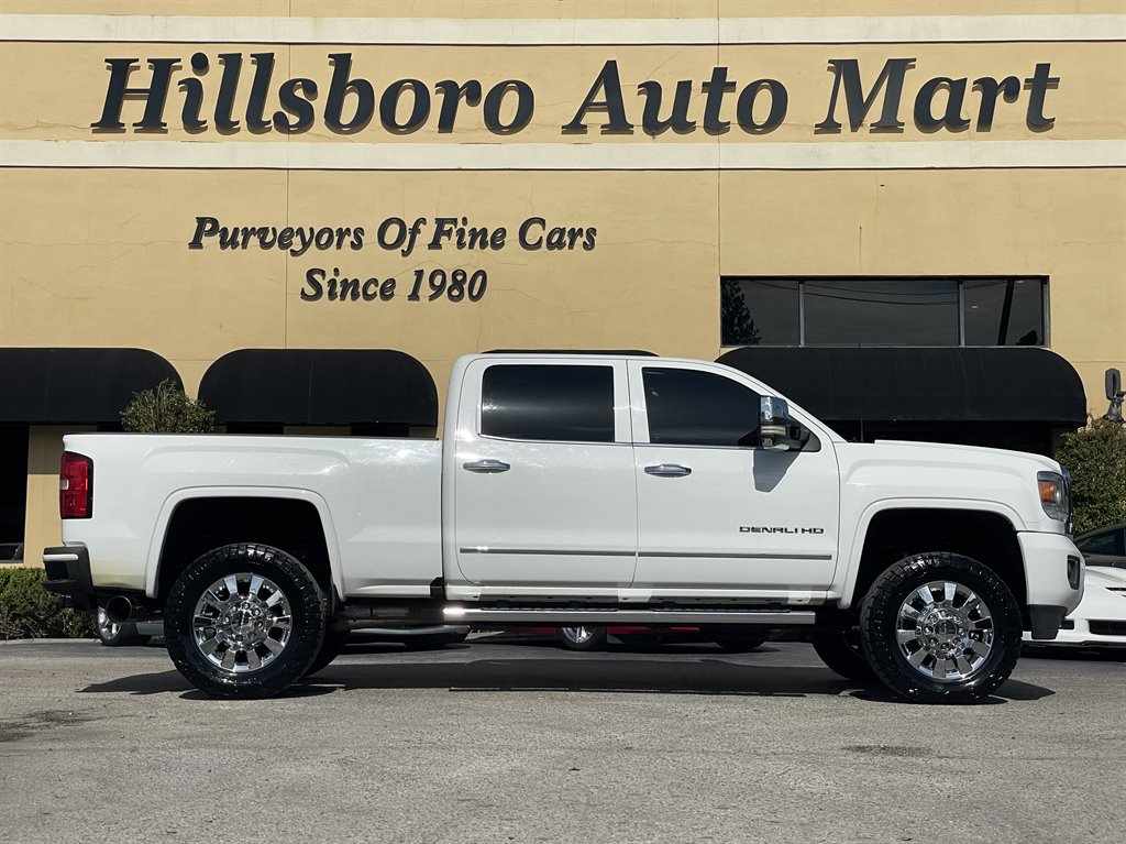 2016 GMC Sierra - $33,999