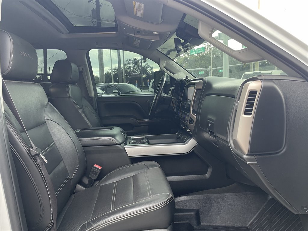 2016 GMC Sierra - $33,999
