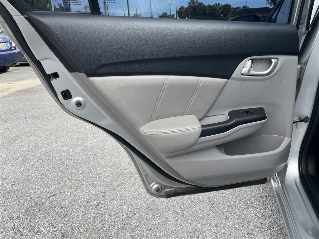 2014 Honda Civic - $9,999