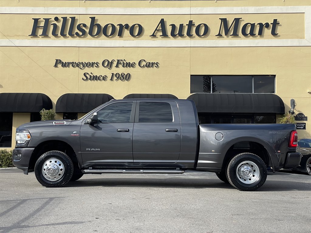 2022 RAM 3500 BIG Horn photo