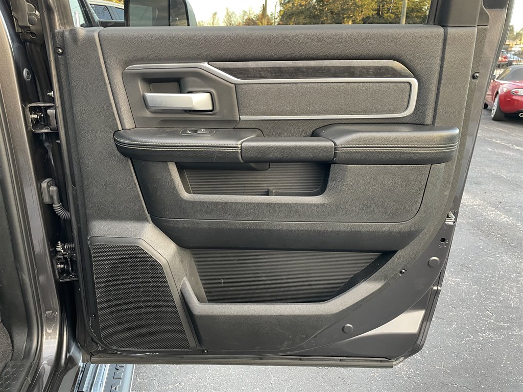 2022 RAM 3500 BIG Horn photo