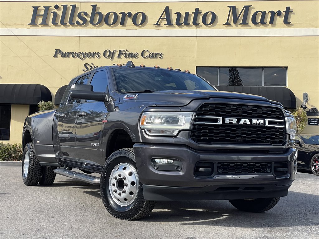 2022 RAM 3500 BIG Horn photo