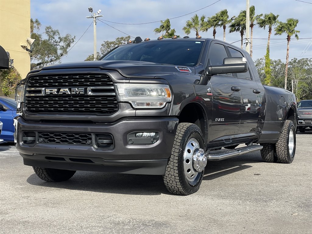 2022 RAM 3500 BIG Horn photo