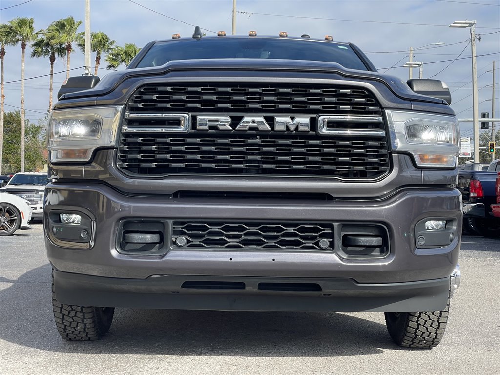 2022 RAM 3500 BIG Horn photo