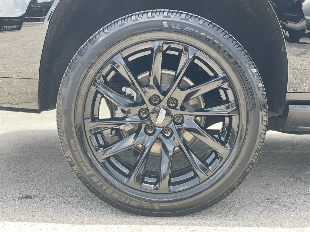 2021 Cadillac Escalade - $44,999