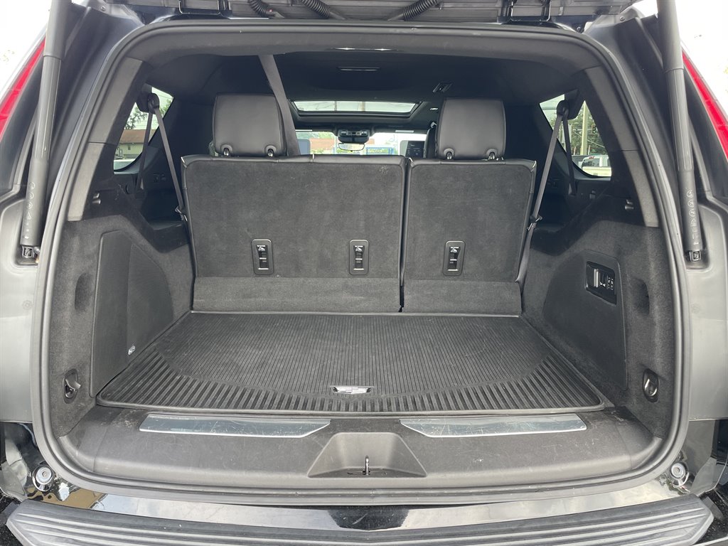 2021 Cadillac Escalade - $44,999