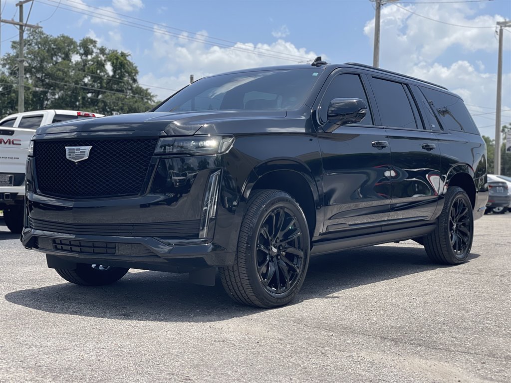 2021 Cadillac Escalade - $44,999