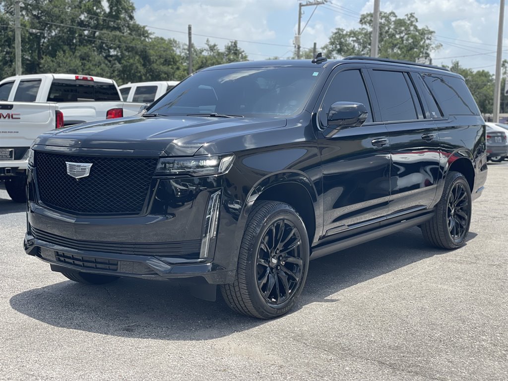 2021 Cadillac Escalade - $44,999