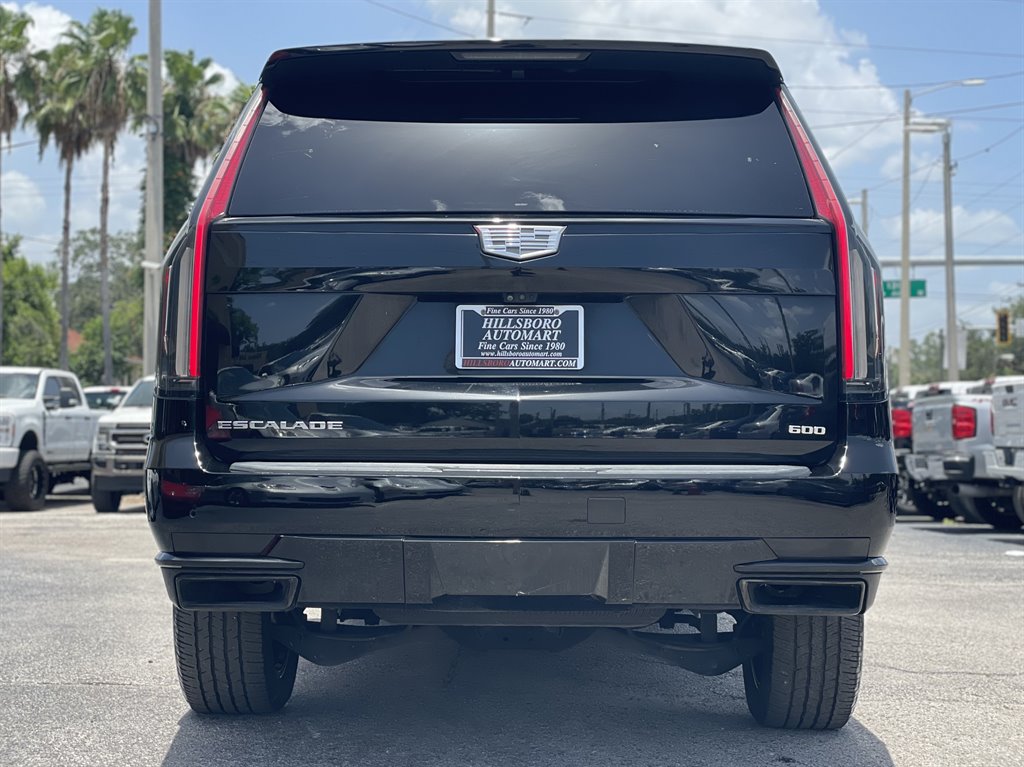 2021 Cadillac Escalade - $44,999