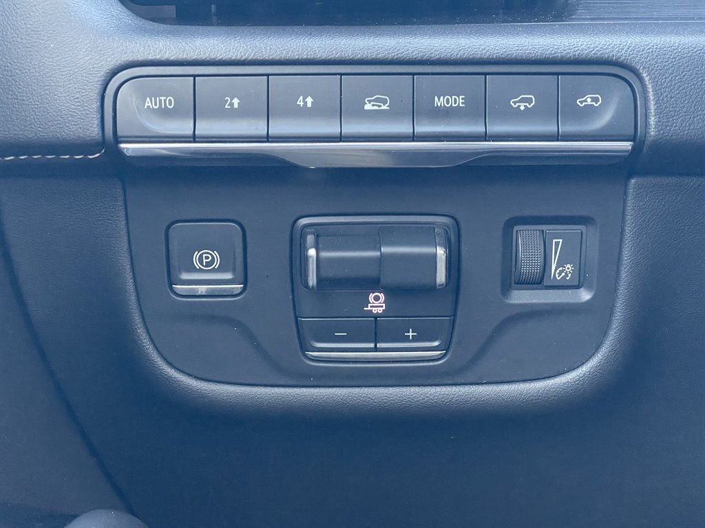 2021 Cadillac Escalade - $44,999