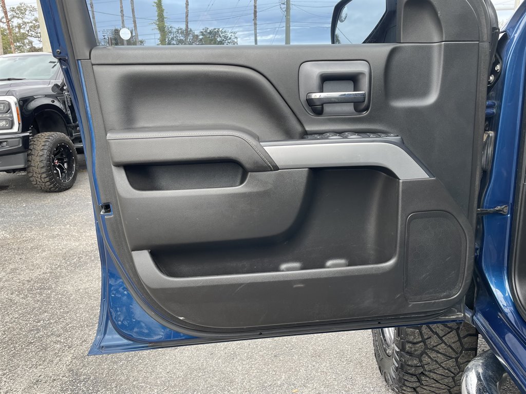 2016 Chevrolet Silverado 2500 LT photo