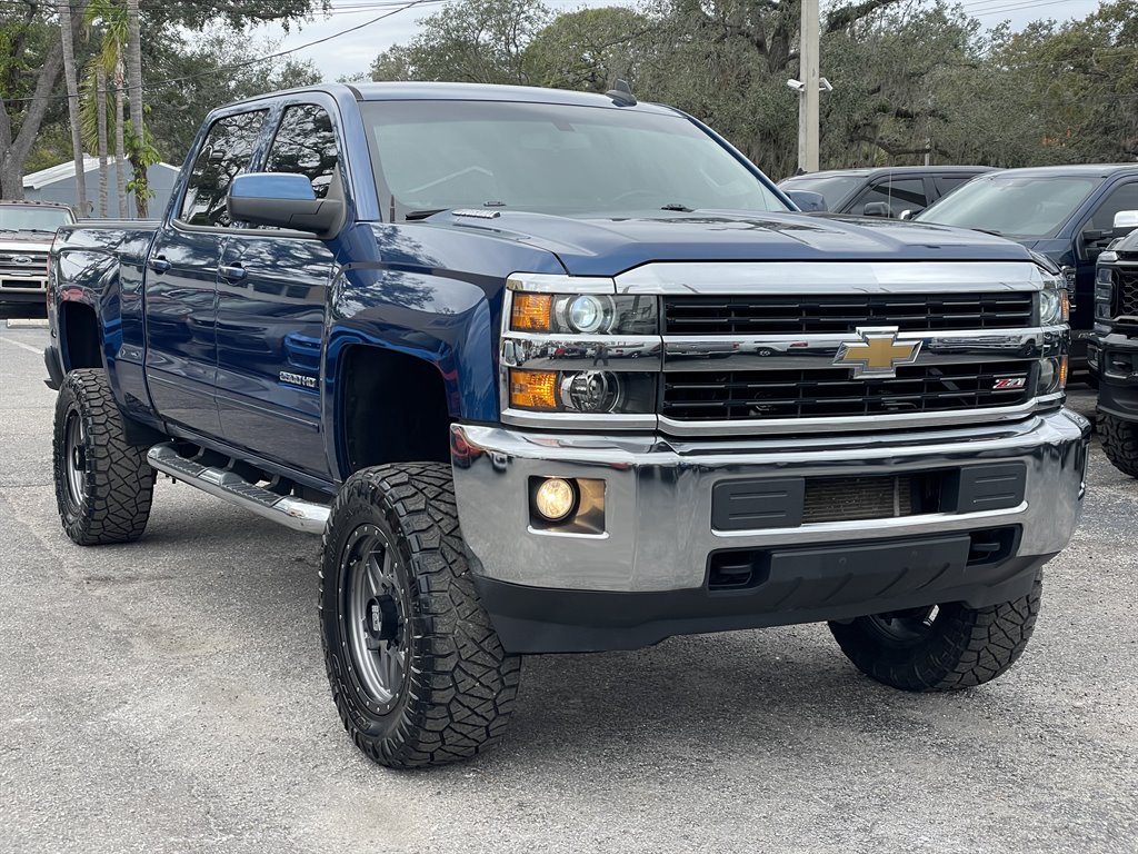2016 Chevrolet Silverado 2500 LT photo