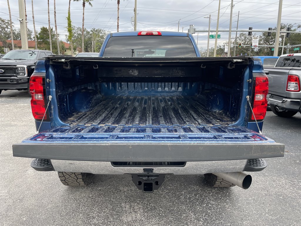 2016 Chevrolet Silverado 2500 LT photo