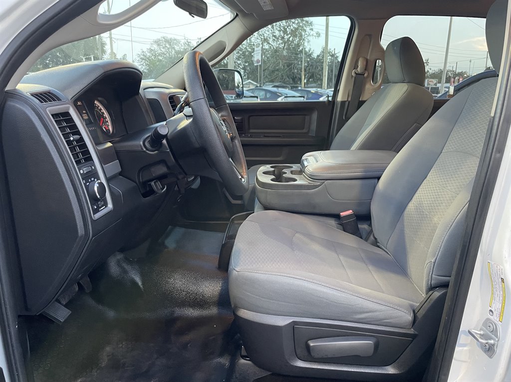 2018 Ram 3500 - $31,999