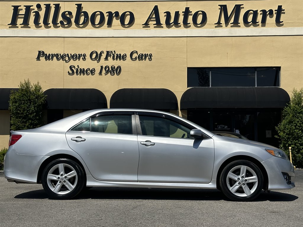 2013 Toyota Camry - $8,999
