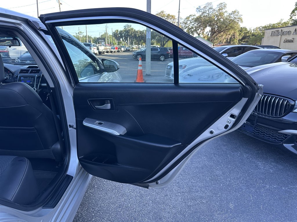 2013 Toyota Camry - $8,999
