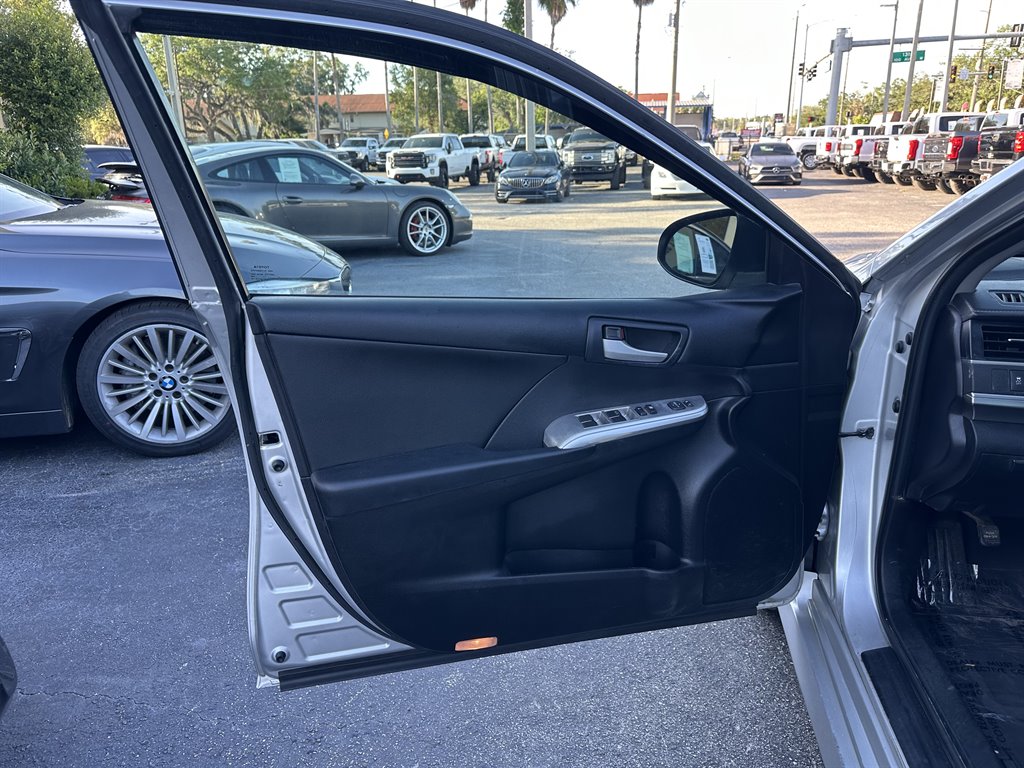 2013 Toyota Camry - $8,999