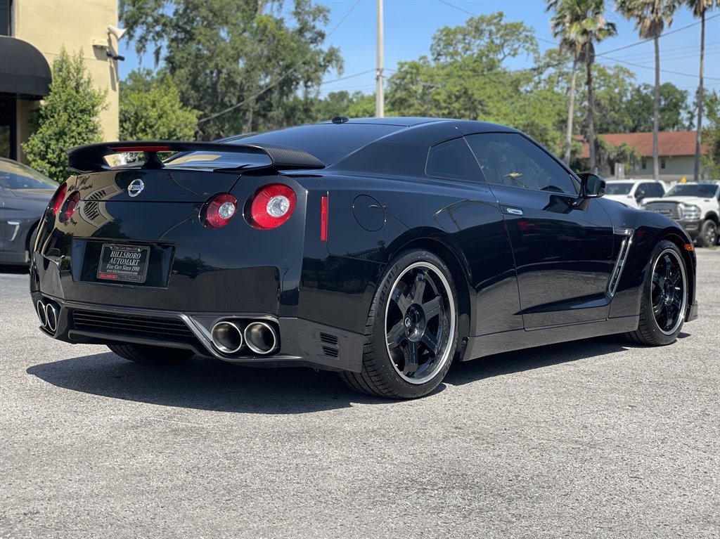 2014 Nissan GT-R - $109,999