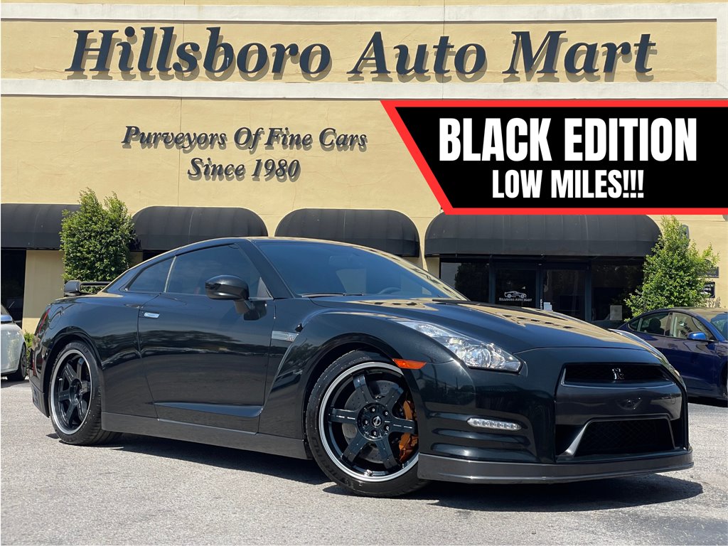 2014 Nissan GT-R - $109,999