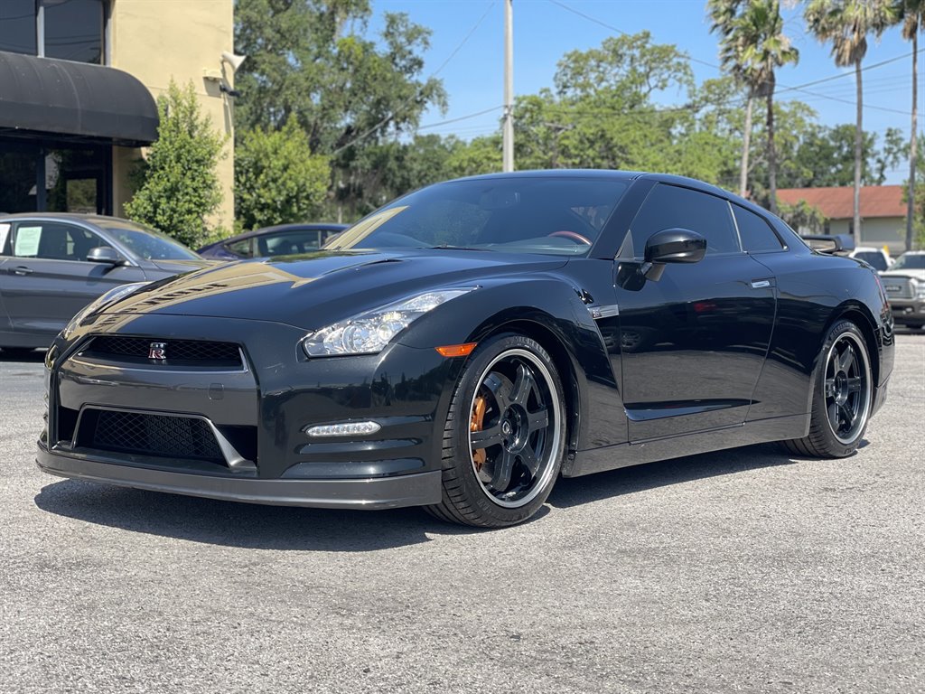 2014 Nissan GT-R - $109,999