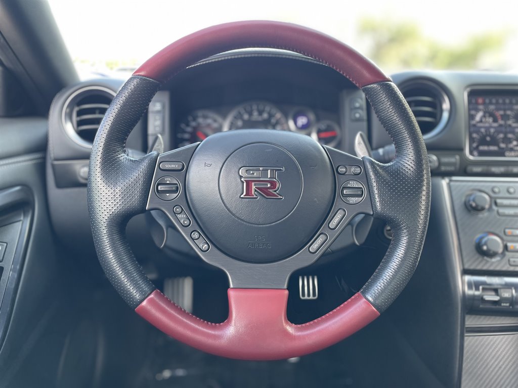 2014 Nissan GT-R - $109,999