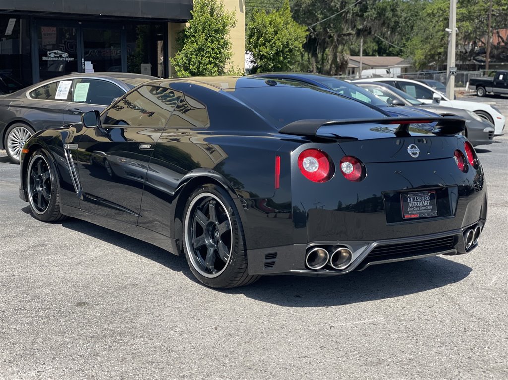 2014 Nissan GT-R - $109,999