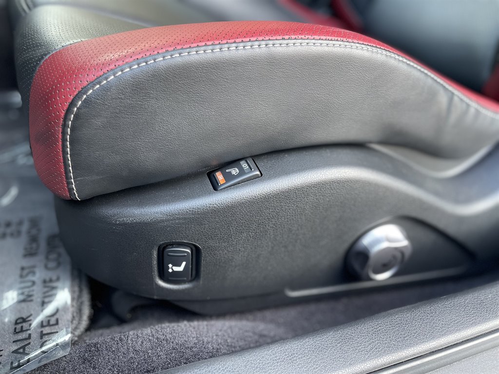 2014 Nissan GT-R - $109,999