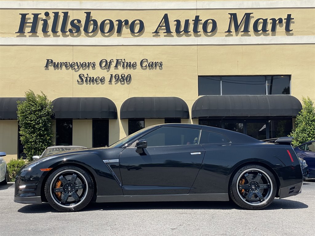 2014 Nissan GT-R - $109,999