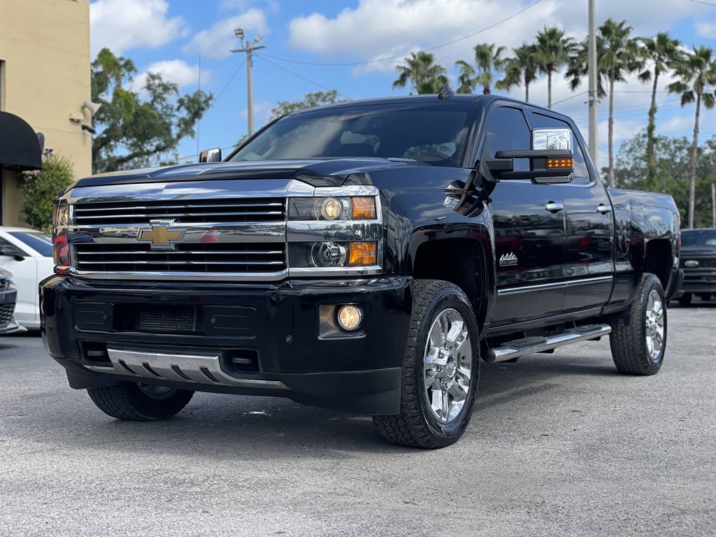 2016 Chevrolet Silverado 2500 High Country photo