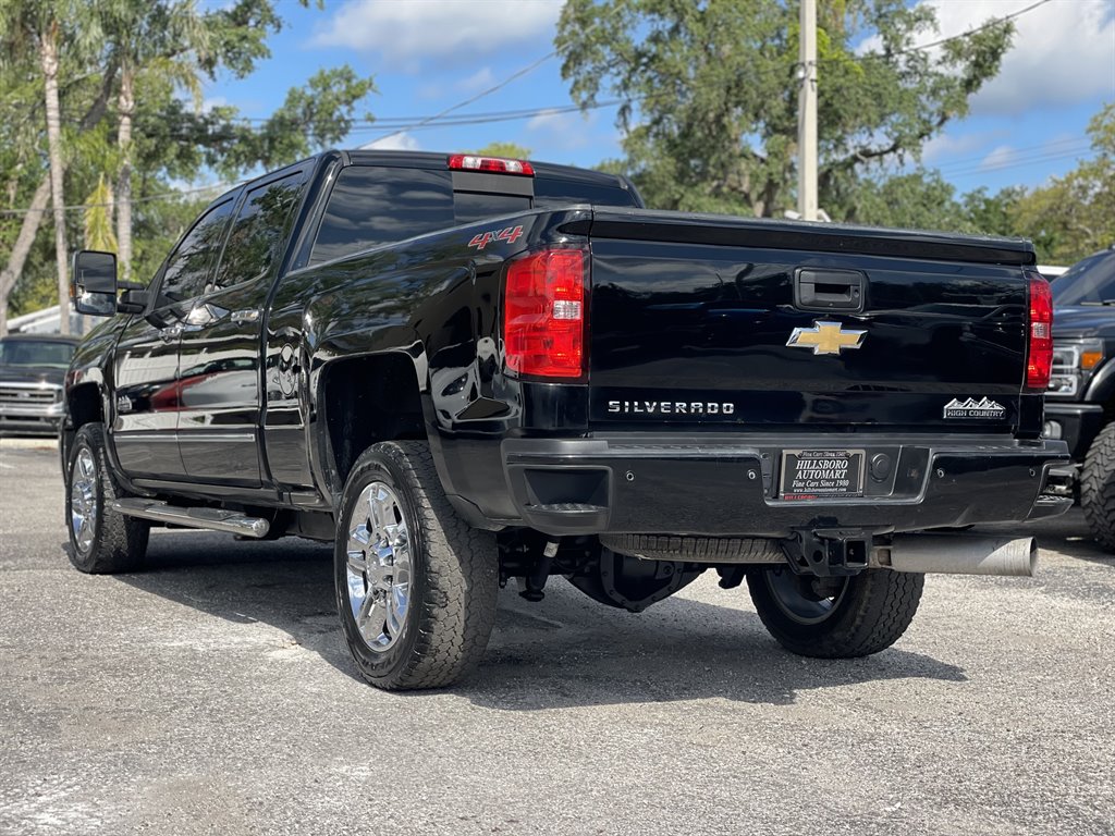 2016 Chevrolet Silverado 2500 High Country photo