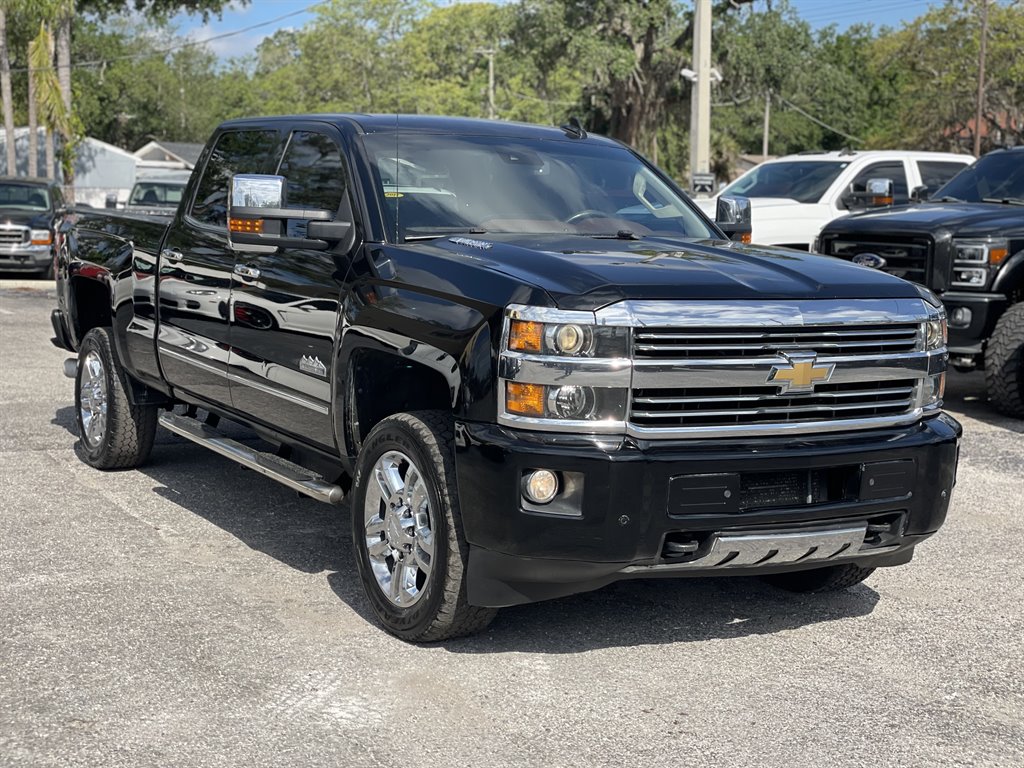 2016 Chevrolet Silverado 2500 High Country photo