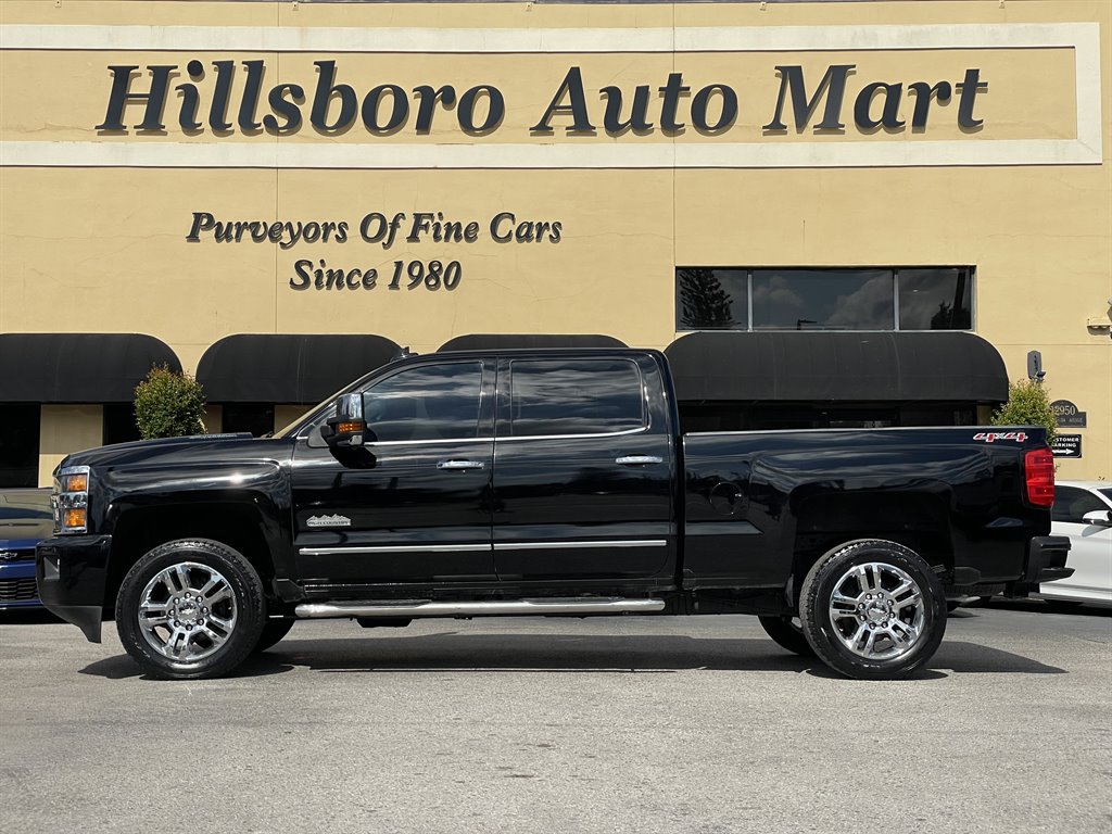 2016 Chevrolet Silverado 2500 High Country photo