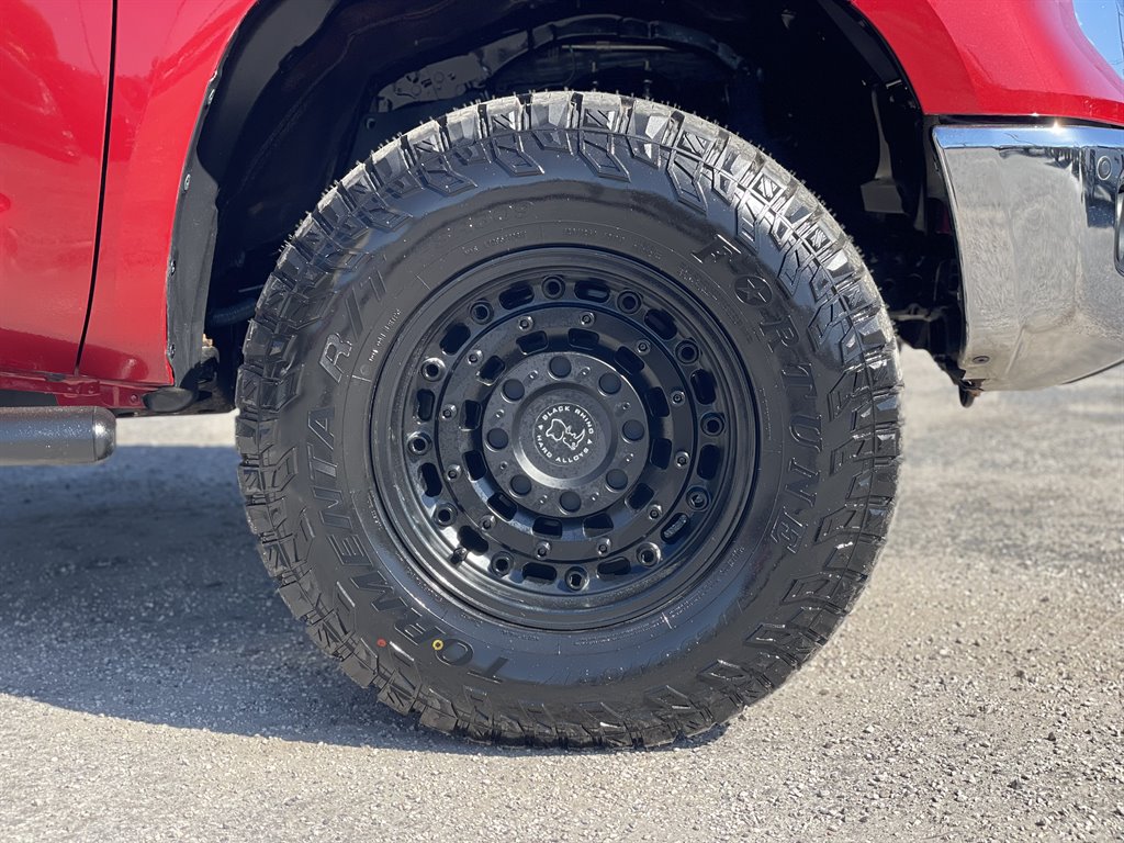 2021 Toyota Tundra - $32,999