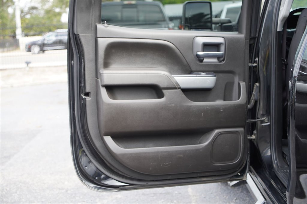2016 Chevrolet Silverado - $31,999