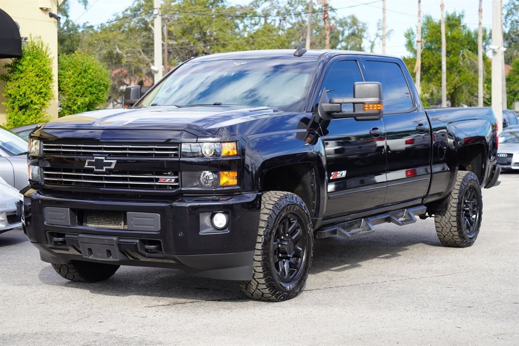 2016 Chevrolet Silverado - $31,999