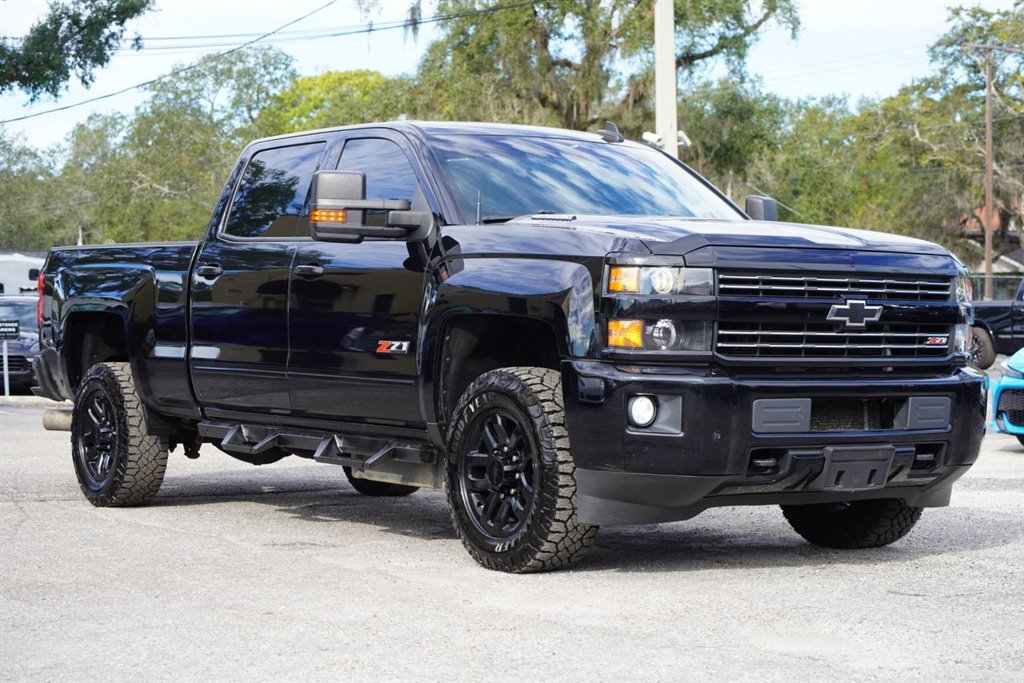 2016 Chevrolet Silverado - $31,999
