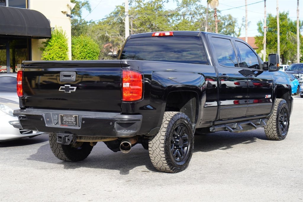 2016 Chevrolet Silverado - $31,999