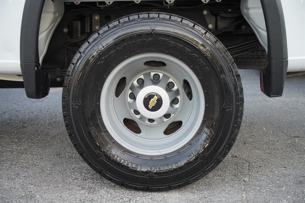 2020 Chevrolet Silverado - $39,999