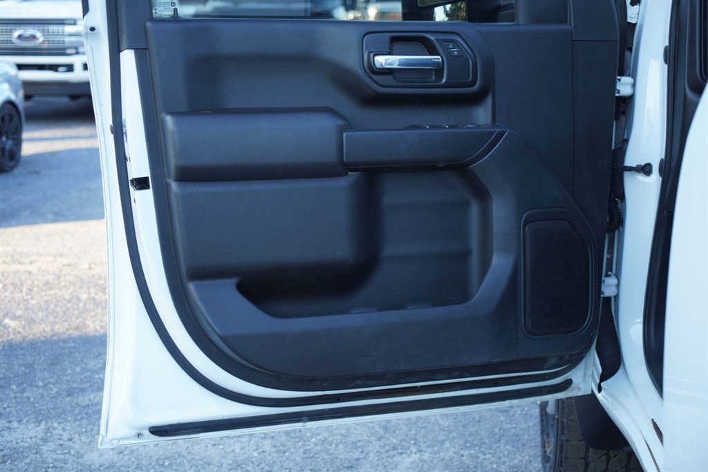 2020 Chevrolet Silverado - $39,999