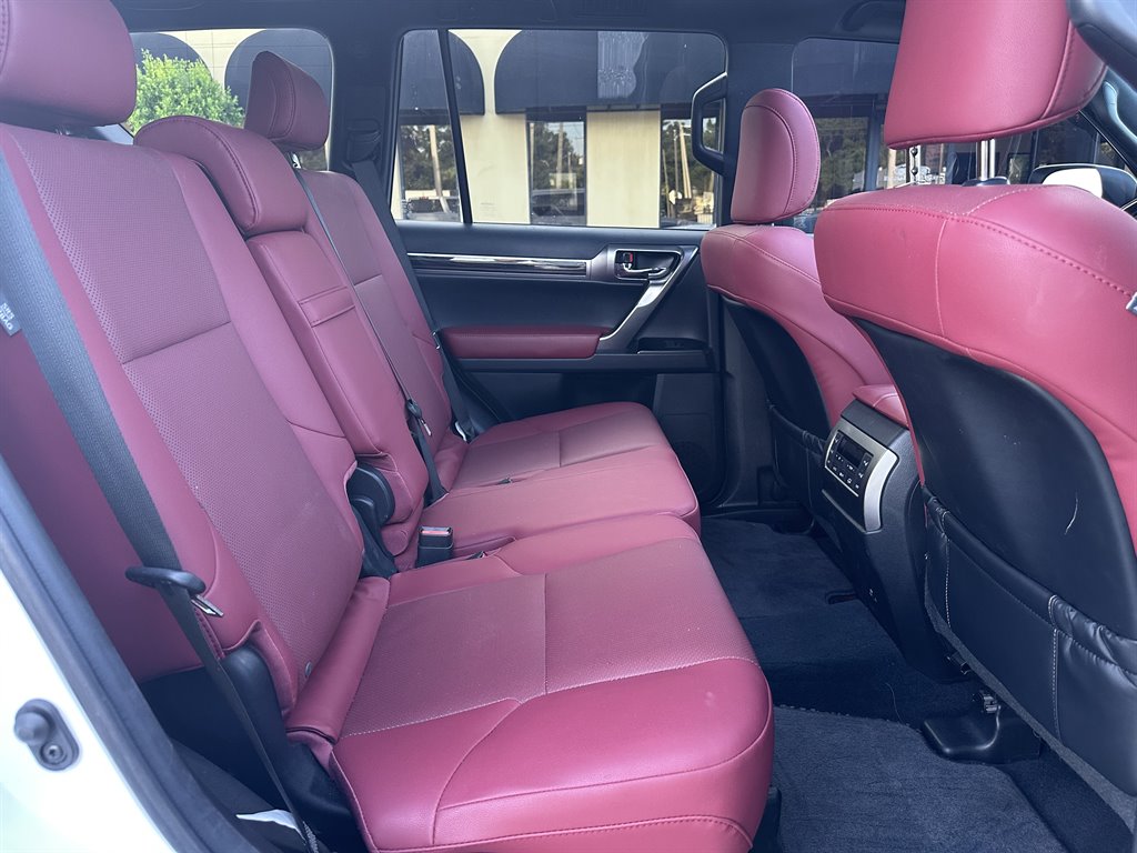 2023 Lexus GX - $55,999
