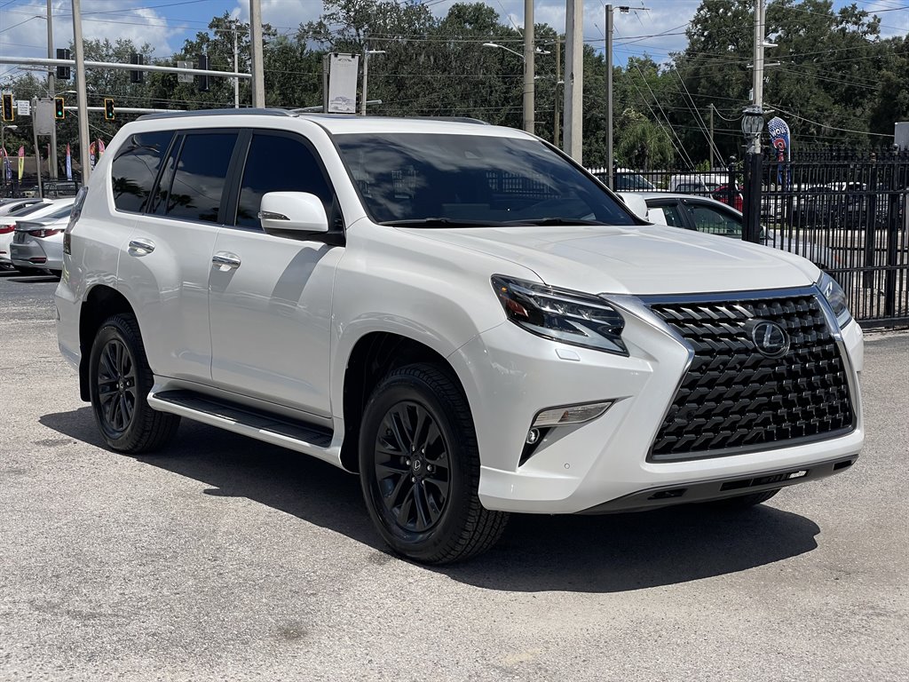 2023 Lexus GX - $55,999