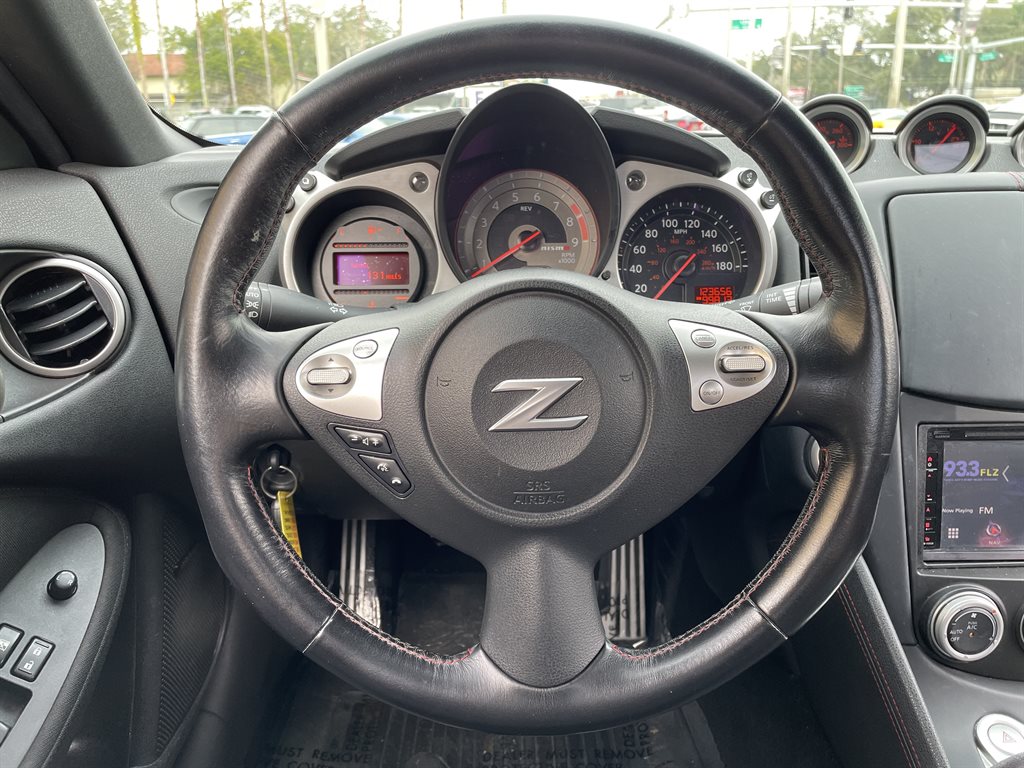 2013 Nissan 370Z photo