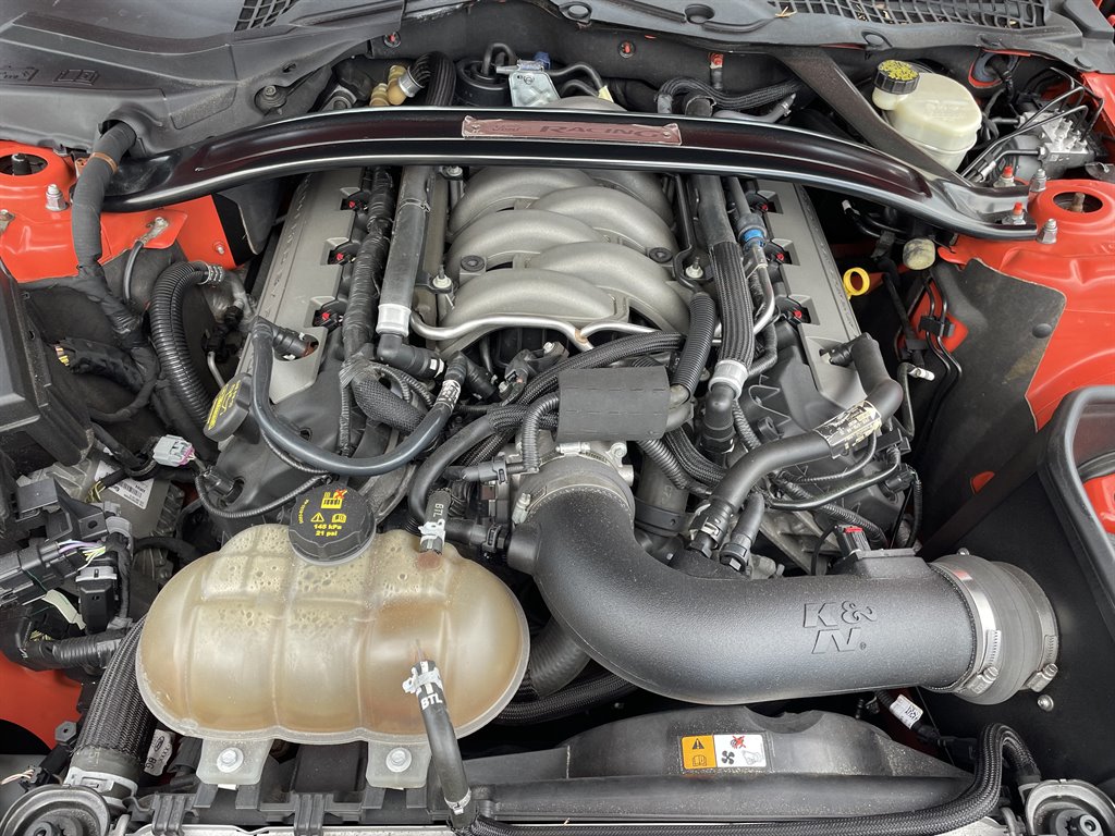 2015 Ford Mustang - $27,999