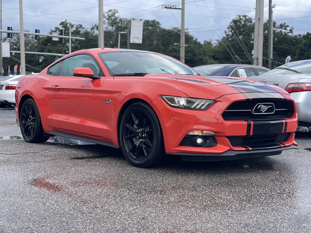 2015 Ford Mustang - $27,999