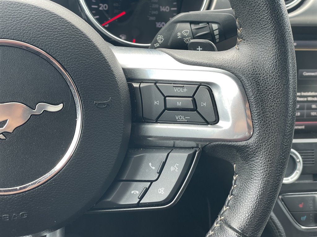 2015 Ford Mustang - $27,999