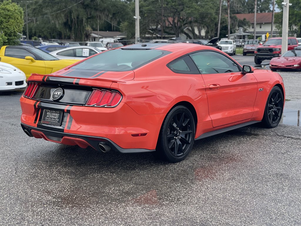 2015 Ford Mustang - $27,999