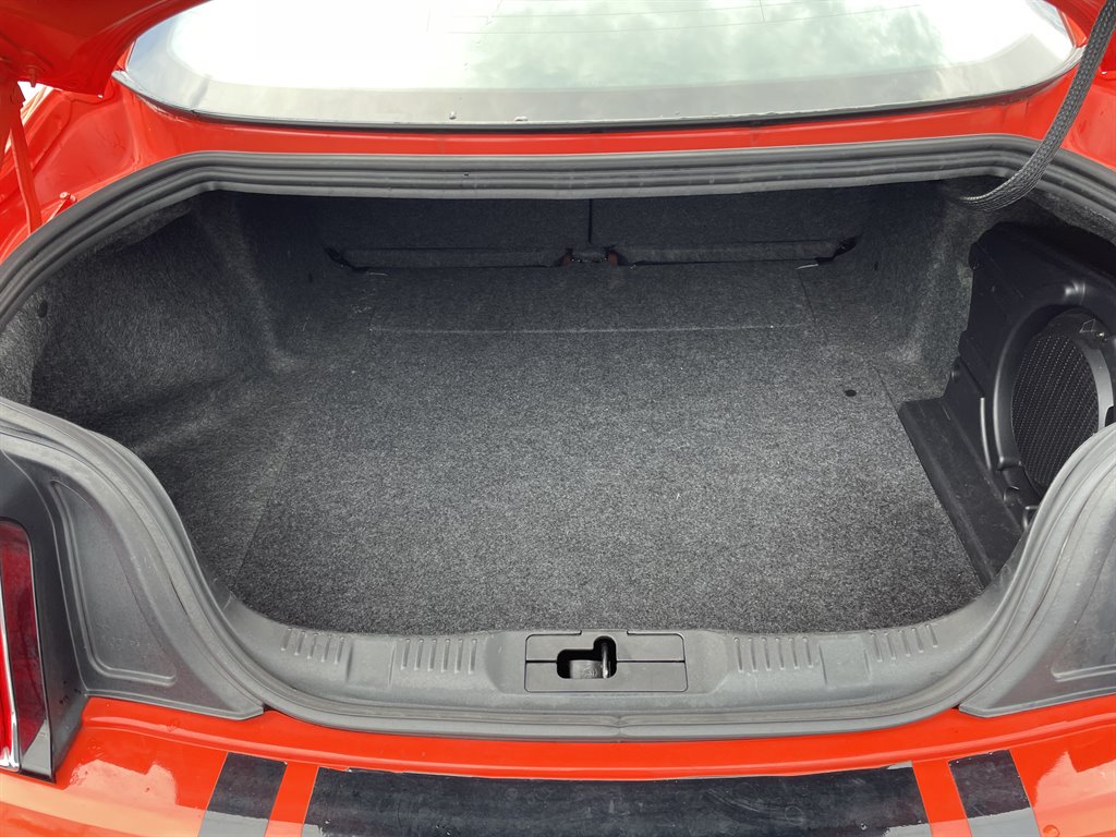 2015 Ford Mustang - $27,999
